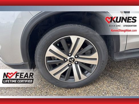 Used 2022 Mitsubishi Outlander Sport SE FWD image 16