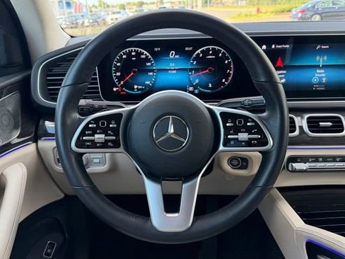 Used 2021 Mercedes-Benz GLE 350 4MATIC w/ Premium Package image 13