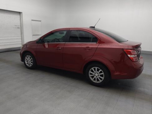 Used 2019 Chevrolet Sonic LT w/ Convenience Package FWD image 3
