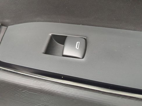 Used 2024 GMC Sierra 1500 AT4X image 37