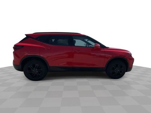 Used 2019 Chevrolet Blazer LT FWD image 9