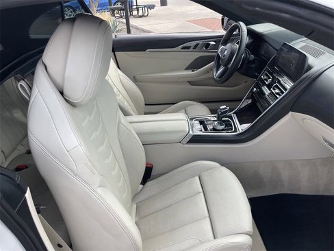 Used 2019 BMW M850i xDrive Convertible image 12