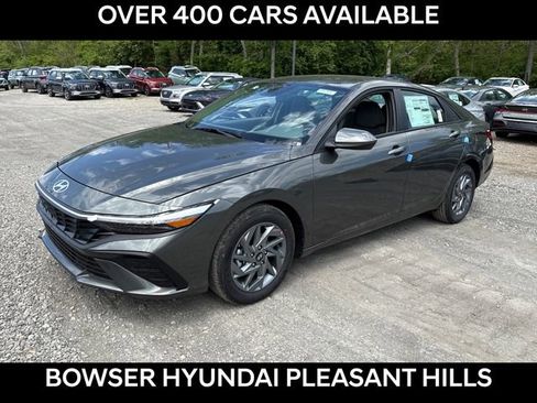 New 2026 Hyundai Elantra Hybrid FWD image 1