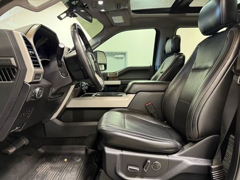 Used 2019 Ford F250 Lariat w/ Lariat Ultimate Package AWD/4WD image 11