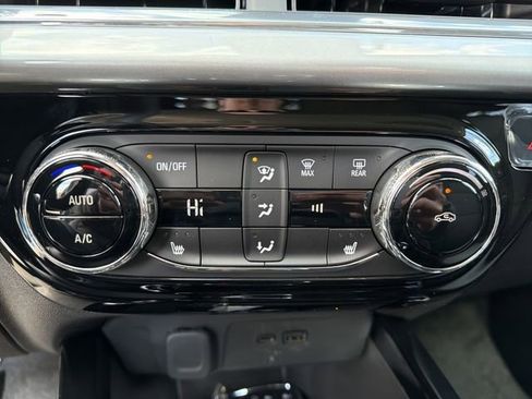 New 2026 Chevrolet Trax LT w/ Driver Confidence Package image 19