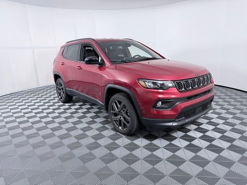 New 2026 Jeep Compass Latitude image 2
