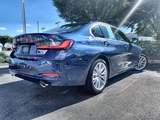 Used 2024 BMW 330i Sedan RWD image 8