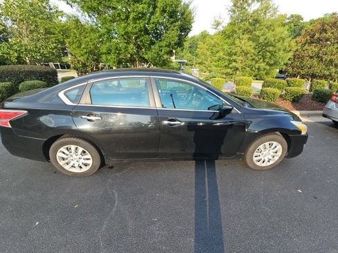 Used 2015 Nissan Altima 2.5 S w/ Power Driver Seat Package FWD image 9