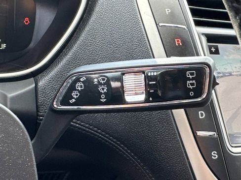 Used 2019 Lincoln Nautilus Reserve w/ Driver Assistance Package image 29