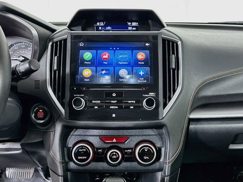 Certified 2022 Subaru Crosstrek 2.5i Limited w/ Moonroof Package 2 AWD/4WD image 13