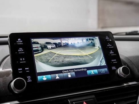 Used 2021 Honda Accord Touring image 26
