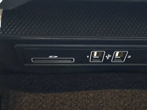 Used 2020 Mercedes-Benz C 63 AMG S image 19