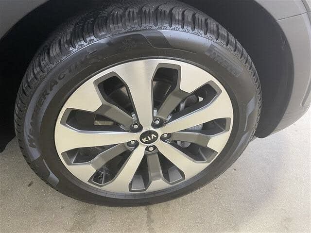 Used 2020 Kia Telluride S AWD/4WD image 9