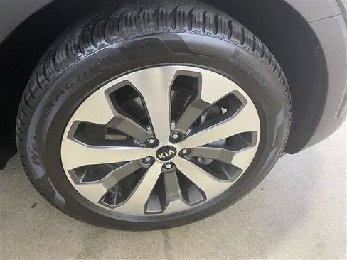 Used 2020 Kia Telluride S AWD/4WD image 9