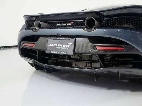 Used 2018 McLaren 720S Performance RWD image 48