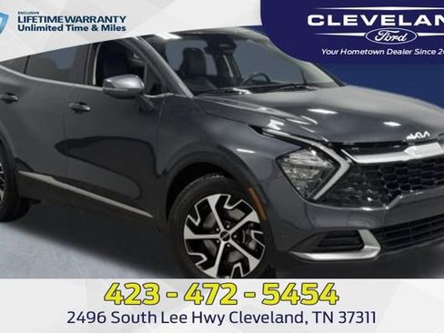 Used 2023 Kia Sportage EX image 1