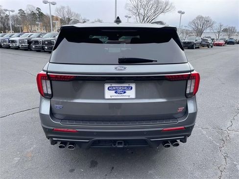 Used 2025 Ford Explorer ST w/ Sun And Sound Package image 5