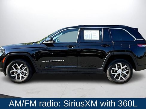 Used 2024 Jeep Grand Cherokee Limited image 5