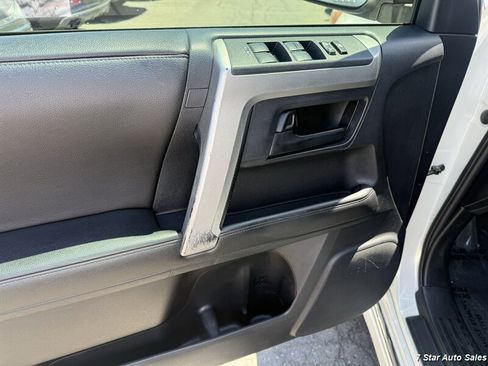 Used 2010 Toyota 4Runner Limited RWD image 7