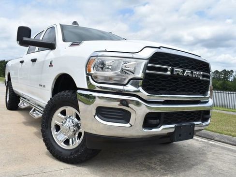 Used 2022 RAM 2500 Tradesman w/ Chrome Appearance Group AWD/4WD image 1