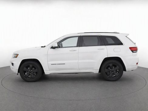 Used 2014 Jeep Grand Cherokee Altitude AWD/4WD image 7