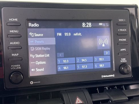 Used 2021 Toyota RAV4 LE FWD image 28