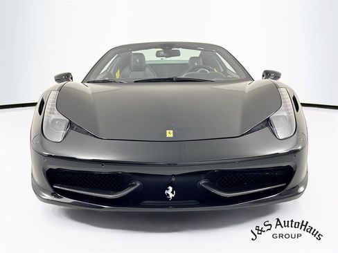 Used 2014 Ferrari 458 Spider RWD image 2