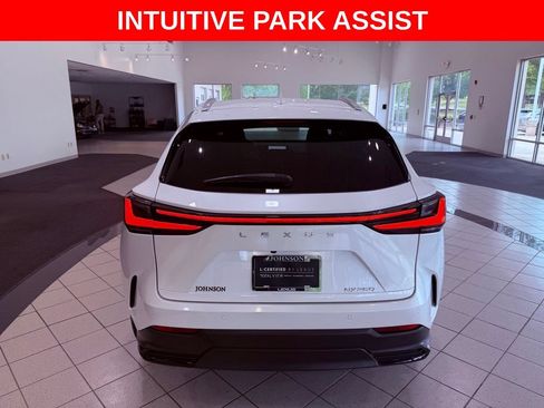 Certified 2025 Lexus NX 250 FWD w/ Accessory Package (Z1) image 6