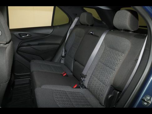 Used 2024 Chevrolet Equinox LT w/ LPO, Floor Liner Package image 27
