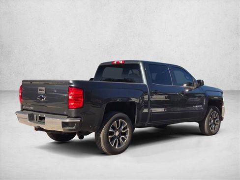 Used 2018 Chevrolet Silverado 1500 LT w/ All Star Edition image 5