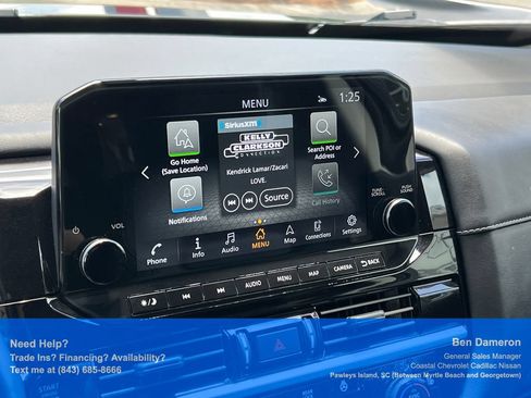 Certified 2025 Nissan Pathfinder SL FWD image 33
