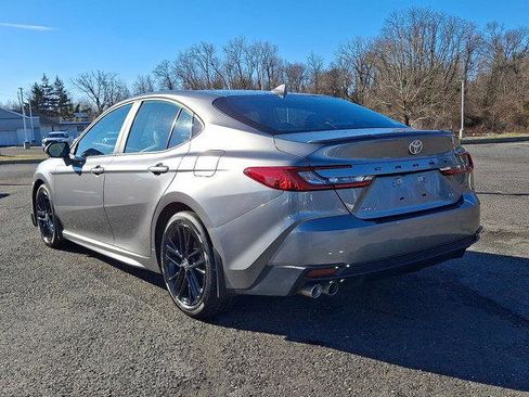 Certified 2025 Toyota Camry SE image 24