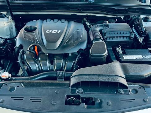 Used 2014 Kia Optima LX image 16