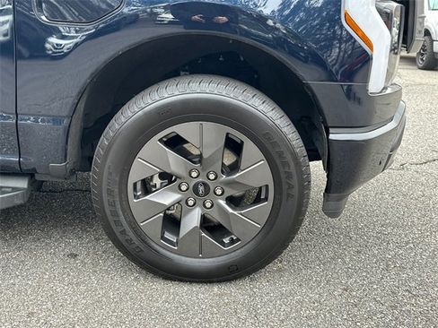 Used 2023 Ford F150 Lightning Lariat w/ Tow Technology Package image 13