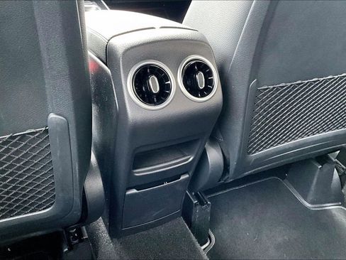 Used 2026 Mercedes-Benz GLA 250 4MATIC image 25