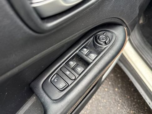 Used 2019 Jeep Compass Limited w/ Safety & Security Group AWD/4WD image 24