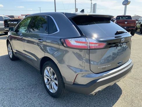 Used 2024 Ford Edge Titanium image 7