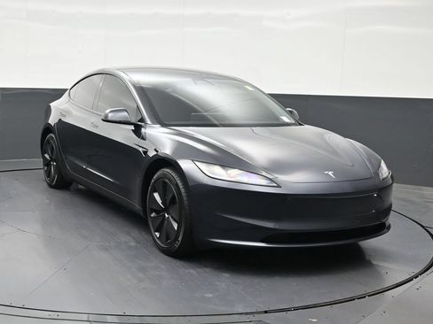 Used 2025 Tesla Model 3 Long Range RWD image 7