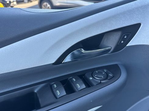 Used 2021 Chevrolet Bolt LT image 12