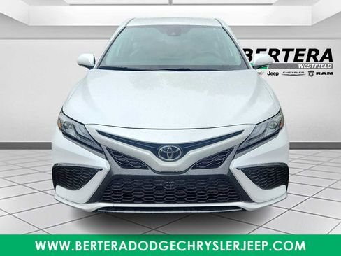 Used 2023 Toyota Camry XSE FWD image 2