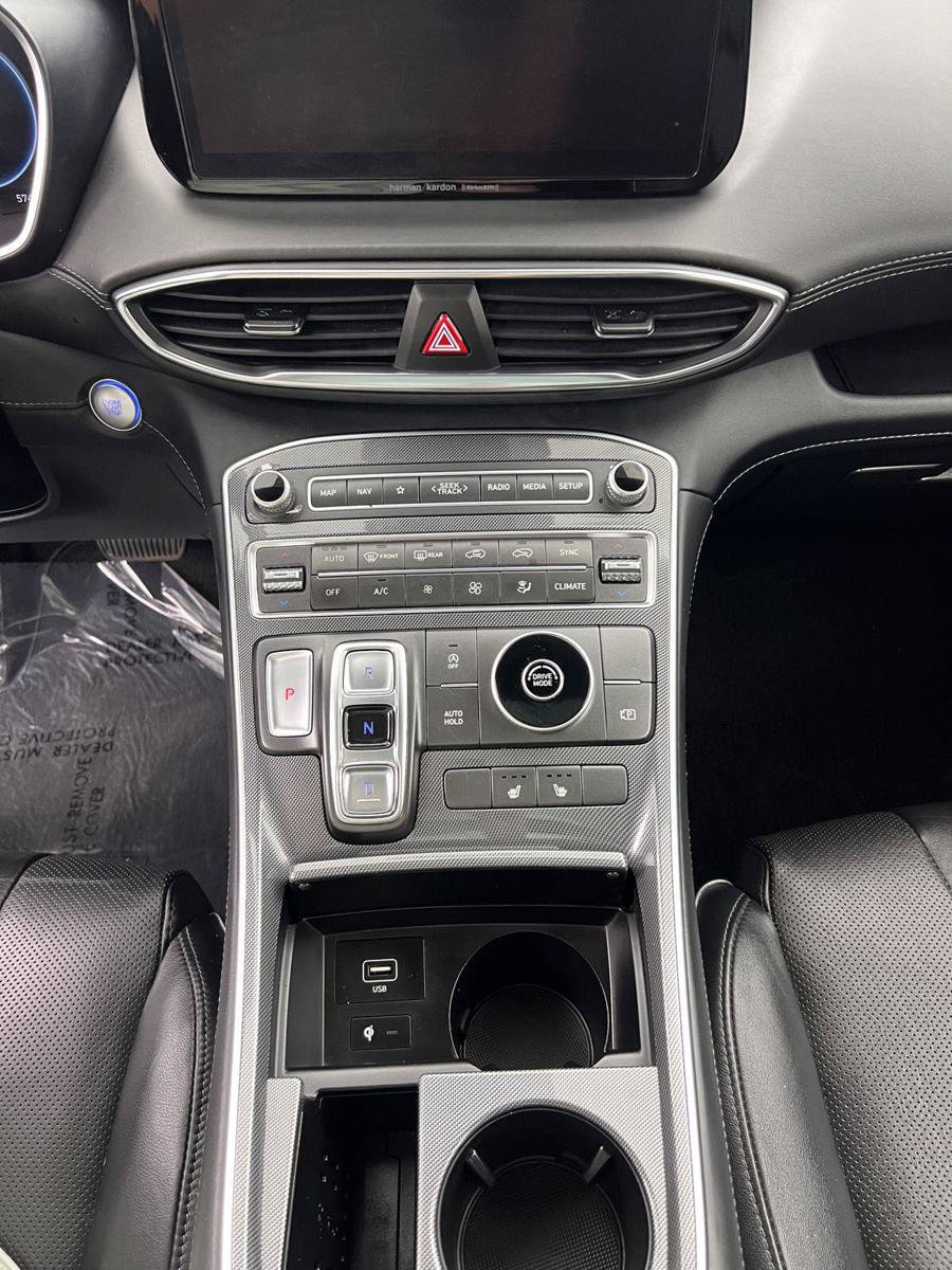 Used 2022 Hyundai Santa Fe SEL w/ Convenience + Premium Package FWD image 7