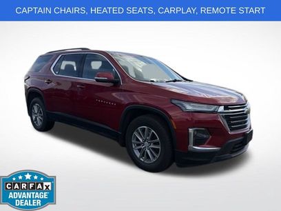 Used 2023 Chevrolet Traverse LT