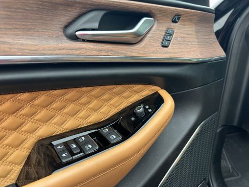 Used 2022 Jeep Grand Cherokee L Summit w/ Luxury Tech Group V image 21