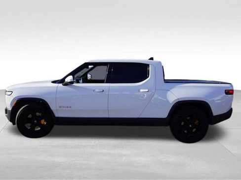 Used 2022 Rivian R1T Adventure image 9