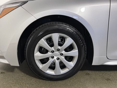 Certified 2026 Toyota Corolla LE w/ Carpet Mat Package (TMS) FWD image 11