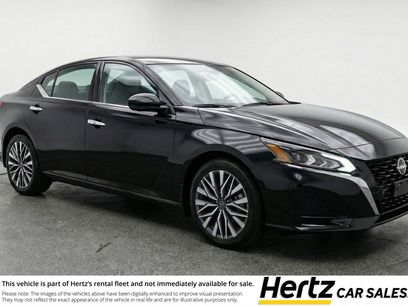 Used 2025 Nissan Altima 2.5 SV