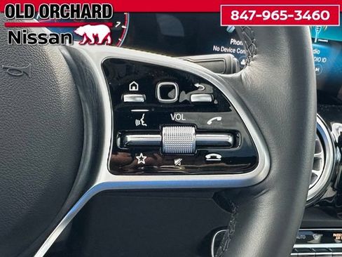 Used 2023 Mercedes-Benz GLB 250 4MATIC image 21