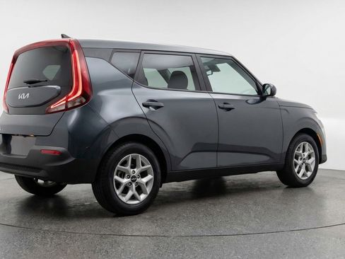 Used 2025 Kia Soul LX w/ LX Technology Package image 9