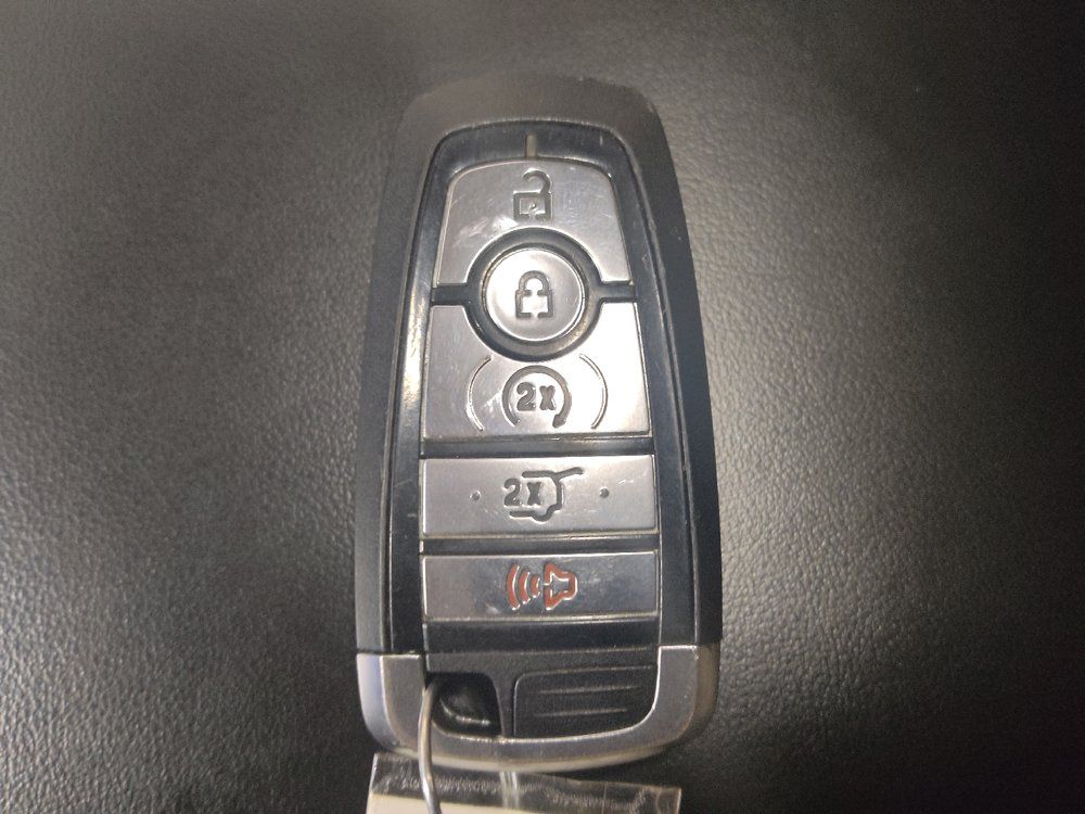 Used 2021 Ford Explorer Limited w/ Hybrid Equipment Group 310A RWD image 32