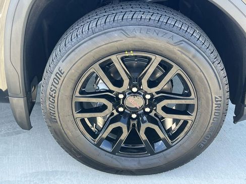 New 2026 GMC Sierra 1500 Elevation w/ LPO, Elevation Black Package RWD image 33